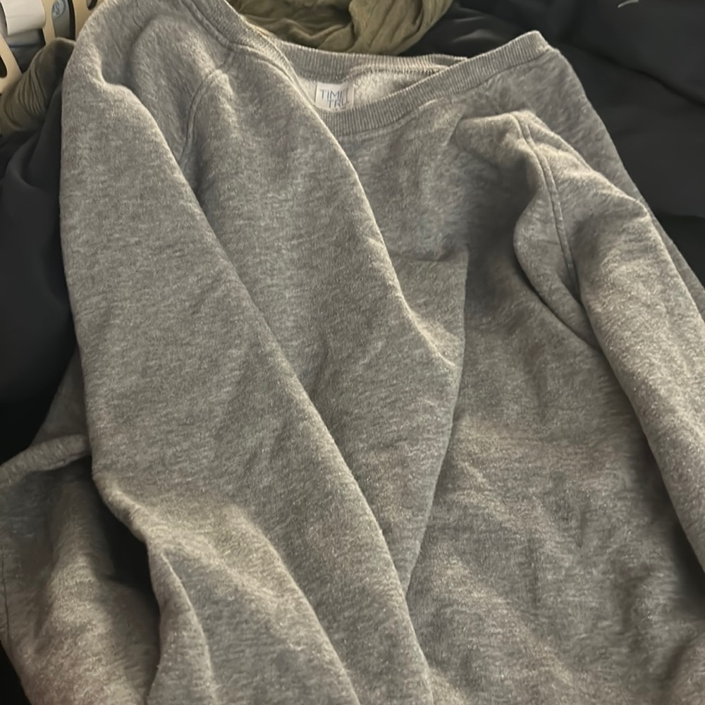 crewneck